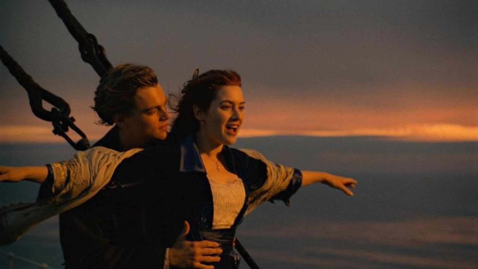 Leonardo DiCaprio e Kate Winslet em Titanic