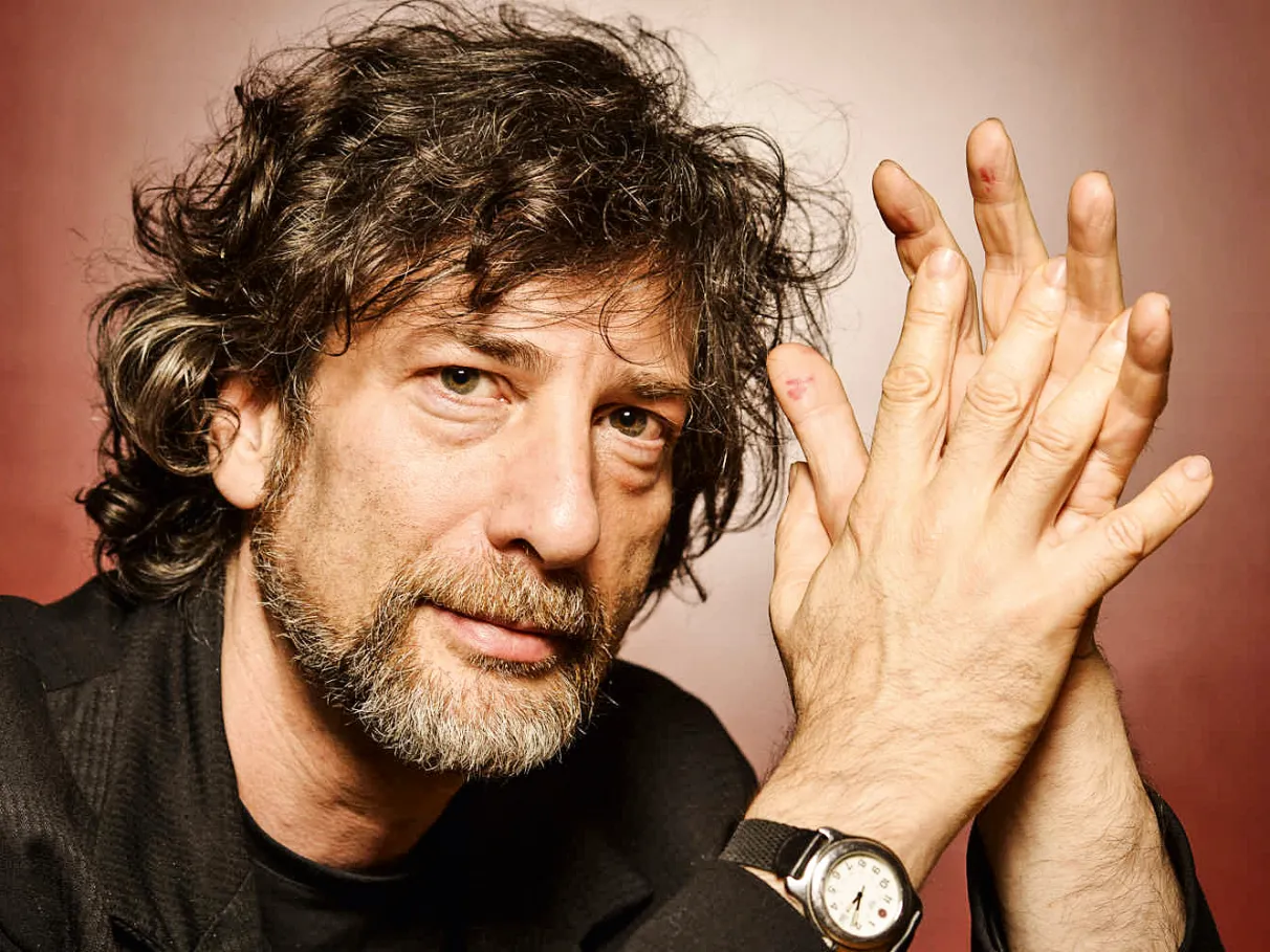 Neil Gaiman, autor de Sandman e Deuses Americanos.