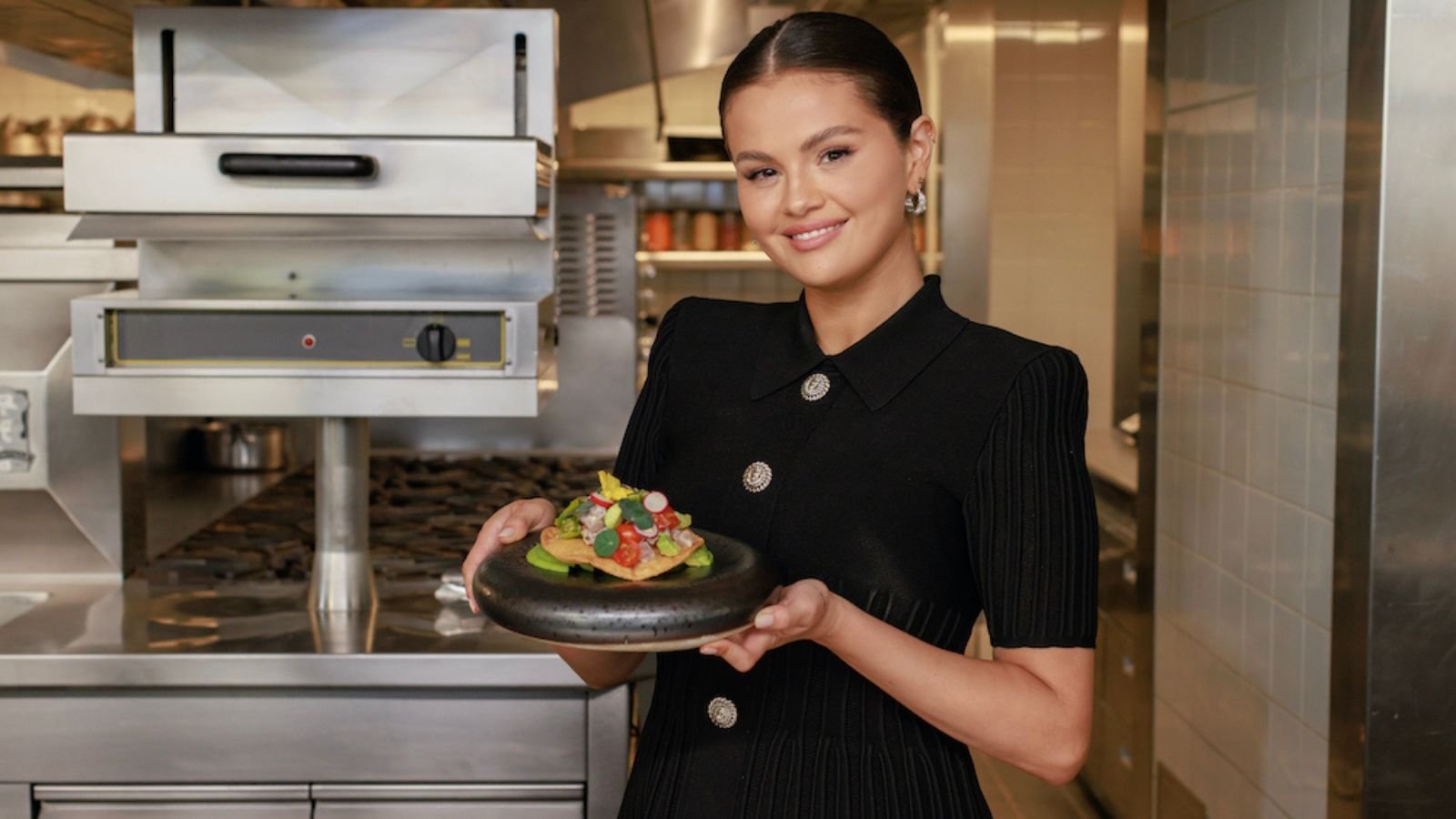 Selena + Restaurant, HBO Max