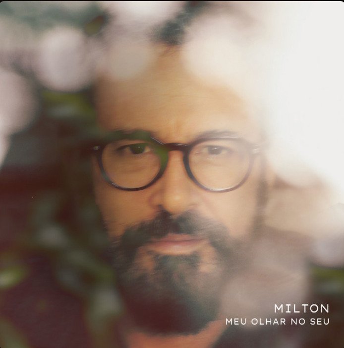 Capa do novo álbum do cantor Milton