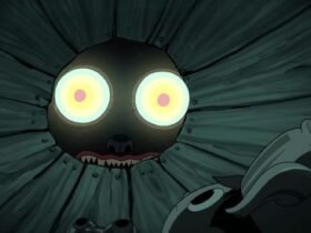 Criança dentro de um barril enquanto uma criatura de olhos enormes e brilhantes a observa de fora com a intenção de atacar.