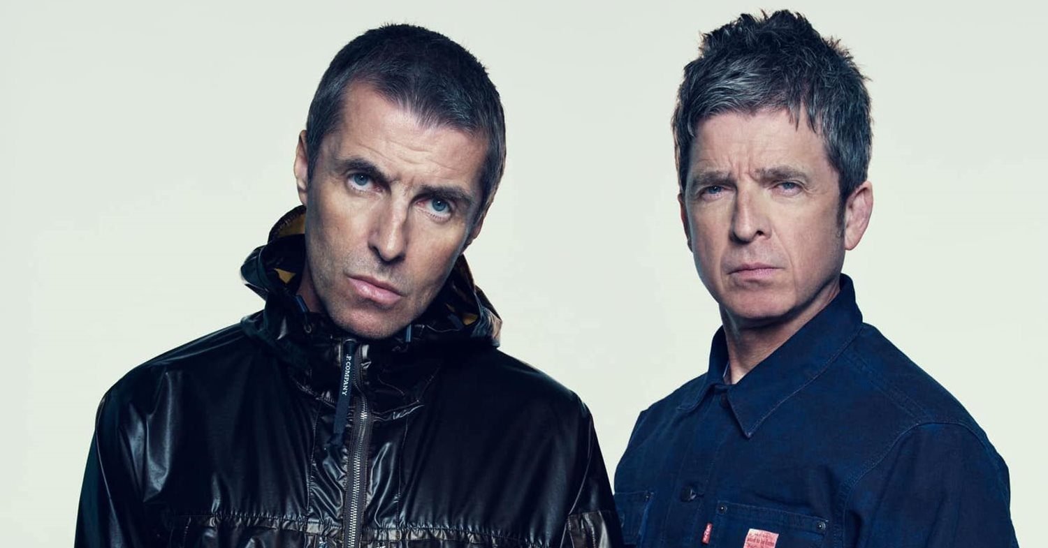 Liam e Noel Gallagher, membros do Oasis.