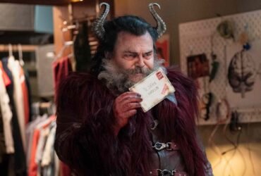 Jack Black como diabo em cena de Dear Santa.