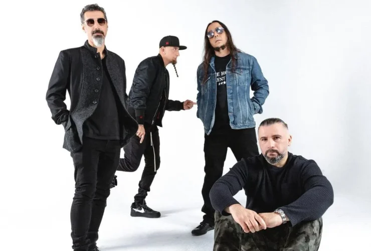 System of a Down retorna ao Brasil após 10 anos para turnê 'Wake Up!' em 2025