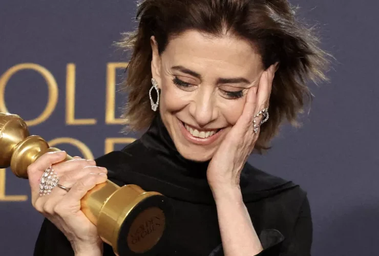 Globo de Ouro 2025 | Fernanda Torres faz história como Melhor Atriz em Filme Drama; veja vencedores