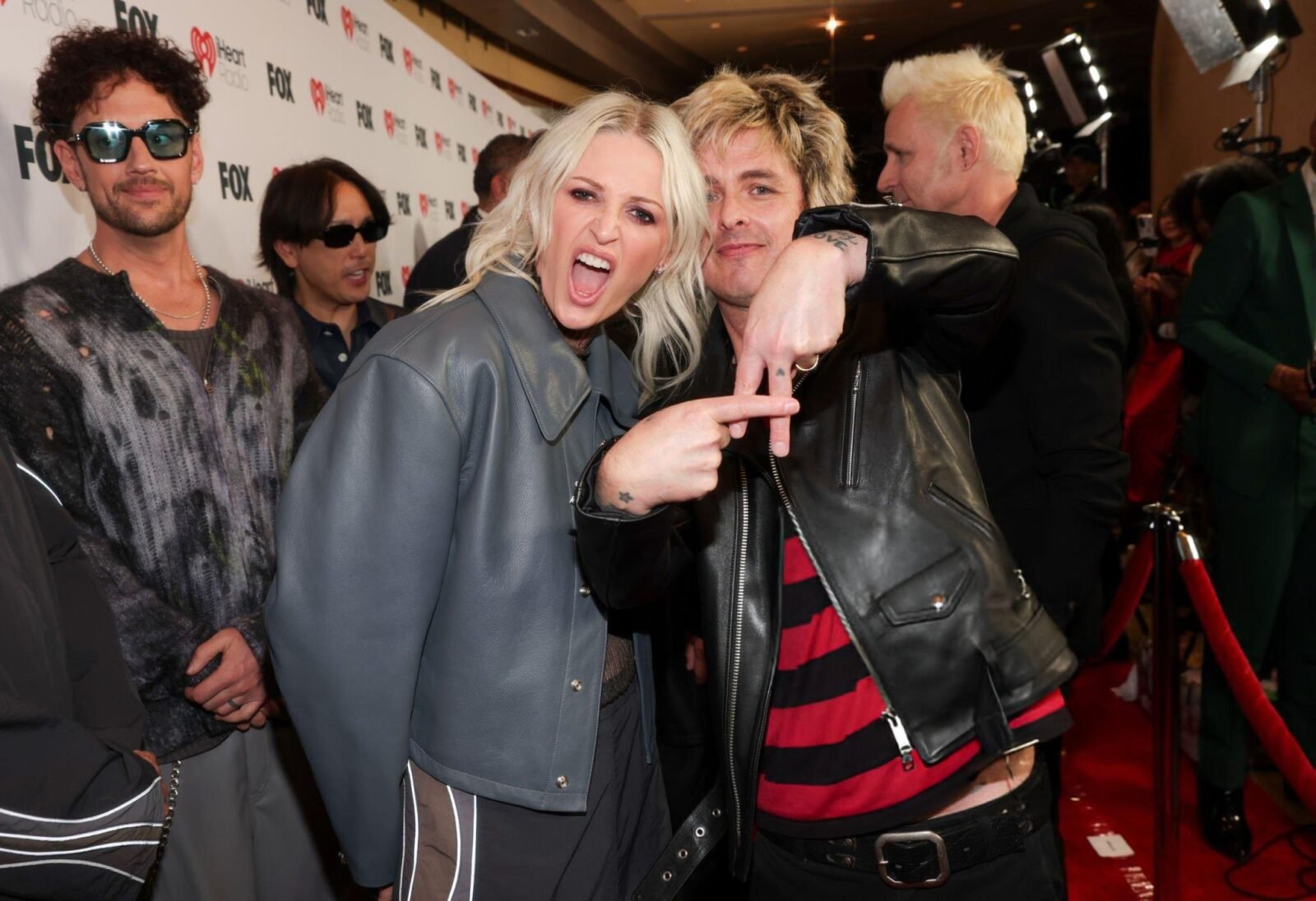 Linkin Park | Filho de Chester Bennington critica fotos do Green Day com Emily Armstrong