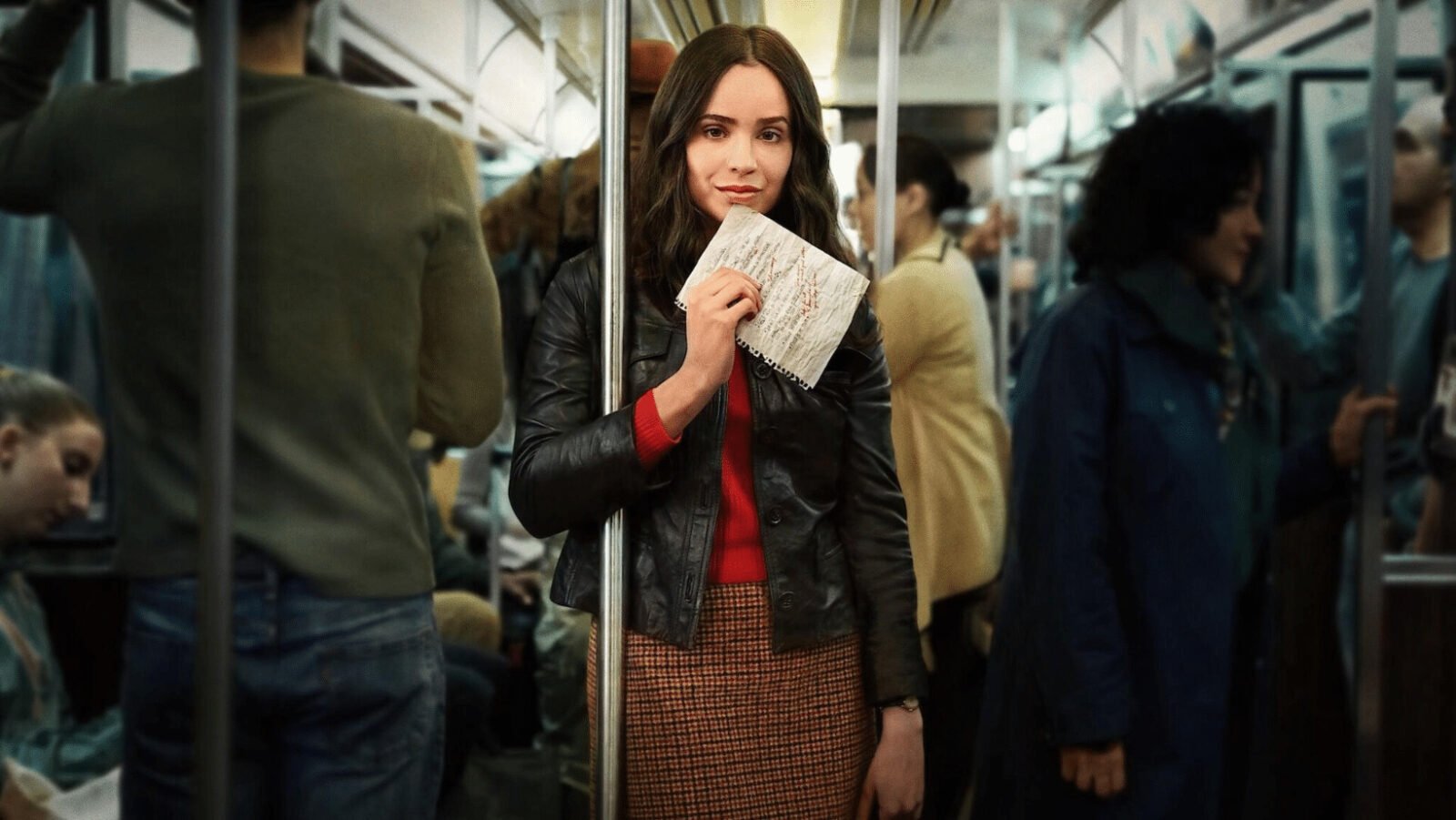 Crítica | A Lista da Minha Vida é uma aposta consciente da Netflix com Sofia Carson