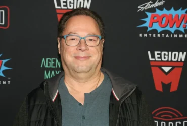 CCXP25 | Joe Quesada, ex-editor-chefe da Marvel, é confirmado no Artists' Valley