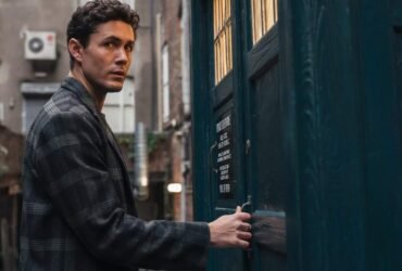 Crítica | Doctor Who - 2x4: Ruby enfrenta os monstros da fake news e do discurso de ódio