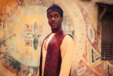 Crítica | Doctor Who - 2x5: Cabelo, tempo e as histórias que nos trançam