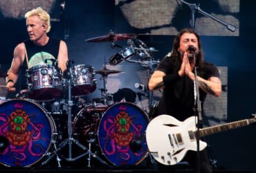 Josh Freese é demitido do Foo Fighters após dois anos na banda: 'Chocado e desapontado'