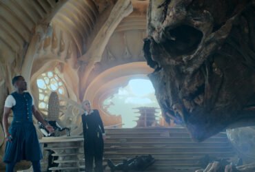 Crítica | Doctor Who 2×8: Série entrega um final de temporada medíocre, mas longe de ser o fim do mundo