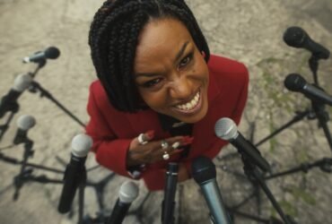 Stefanie m cena do clipe da música "Desconforto"