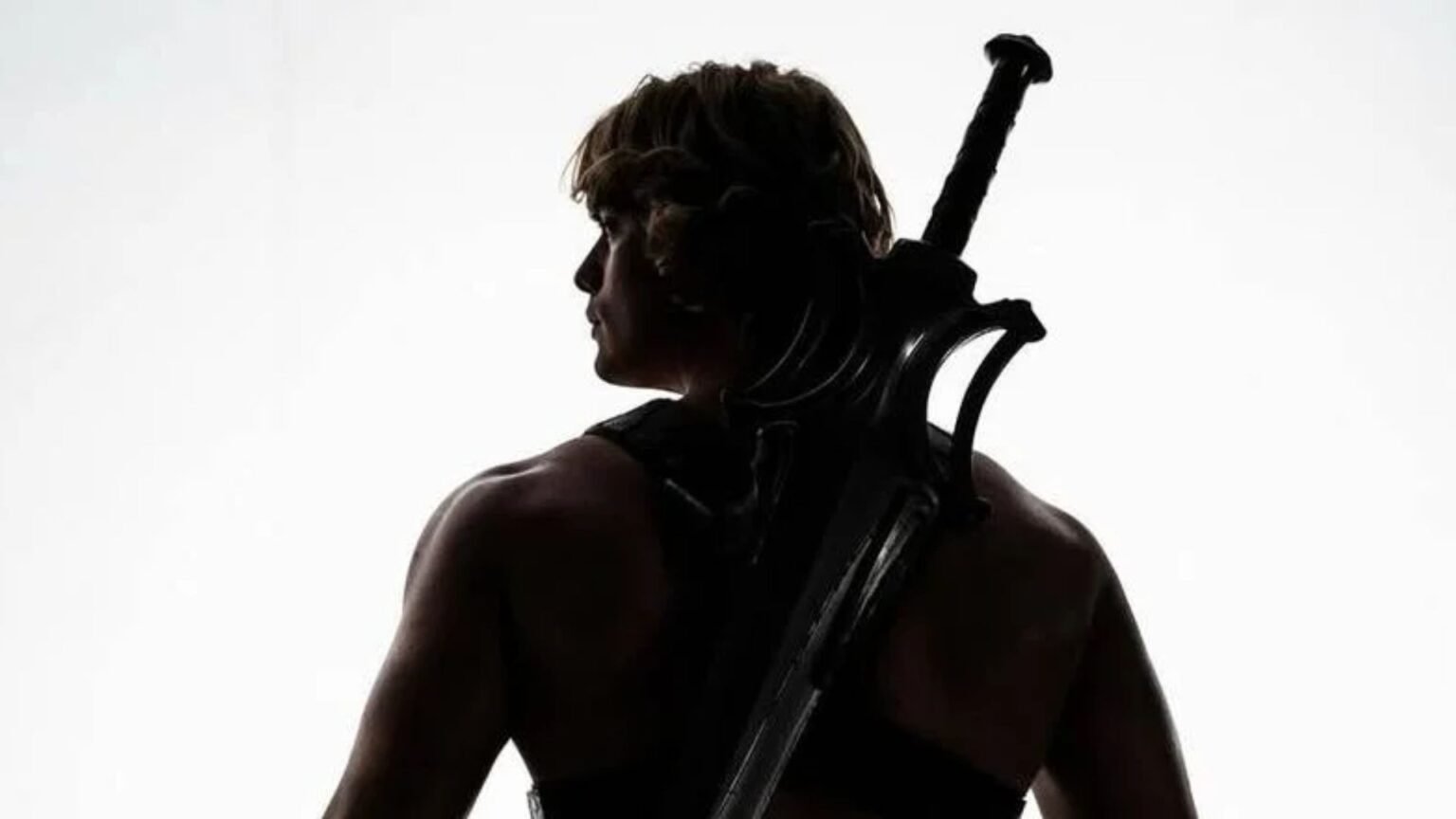 He-Man ganha primeira imagem com Nicholas Galitzine como o herói