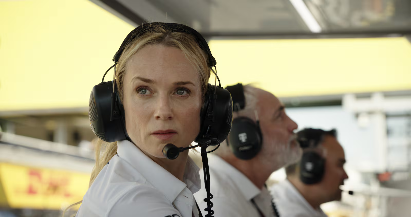 Kerry Condon como Kate em “F1 – O Filme”, produção Apple Original. Foto: Divulgação