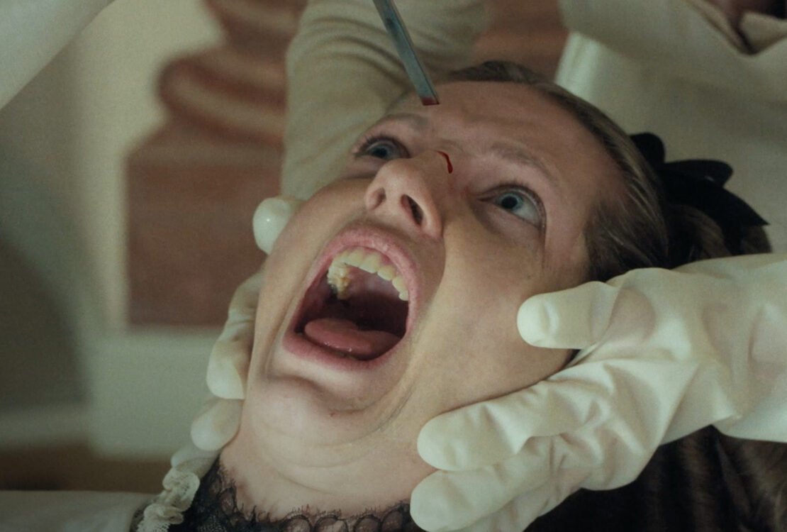 Crítica | The Ugly Stepsister: Quando o conto de fadas vira pesadelo gótico