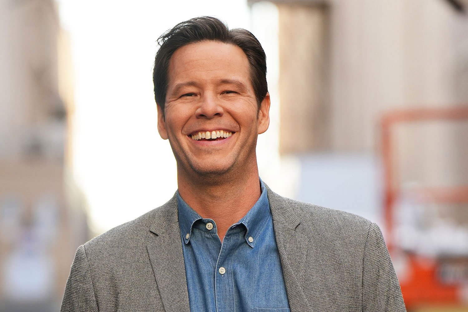 Ike Barinholtz