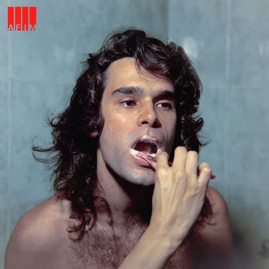 Capa de Afim