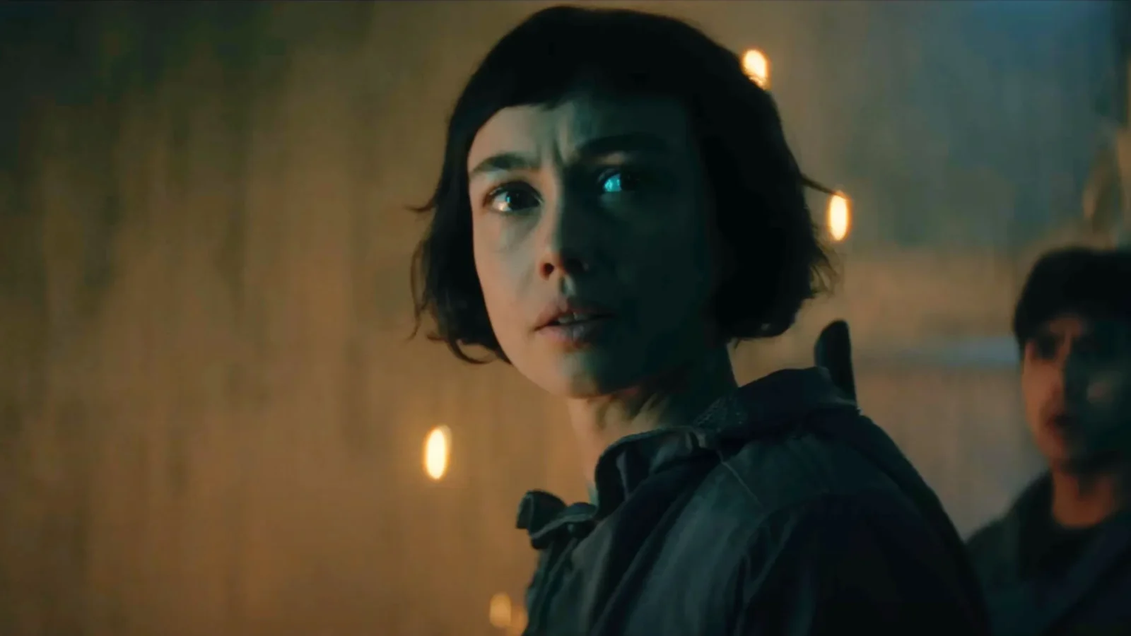 Crítica | Alien: Earth - 1x8 O poder muda de mãos, mas quem é o verdadeiro monstro?