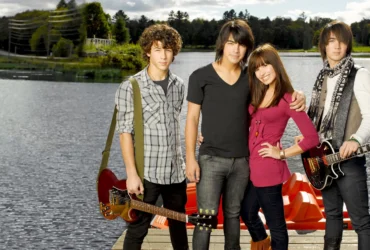 Joe Jonas confirma produção de Camp Rock 3
