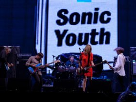 Sonic Youth intriga fãs com postagem enigmática sobre possível retorno em 2026