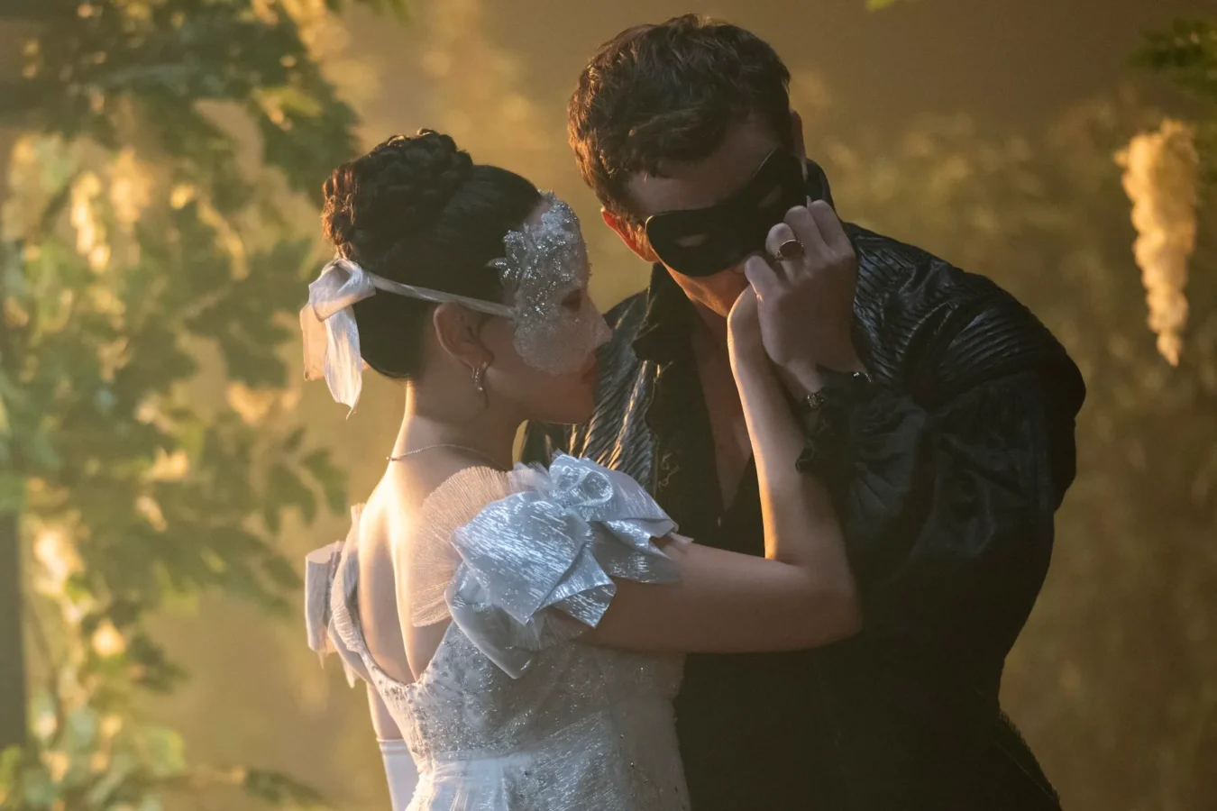 Bridgerton | Série ganha data da 4ª temporada, dividida em duas partes; assista o vídeo de anúncio