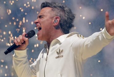 Robbie Williams adia novo álbum para não concorrer com Taylor Swift