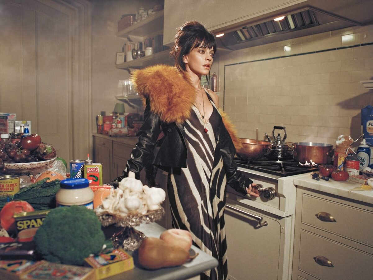 Lily Allen em West End Girl