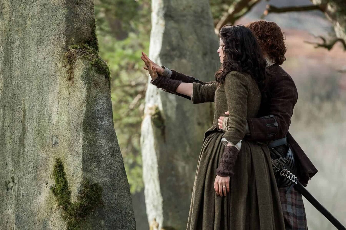 Claire e Jamie, personagens da série Outlander