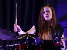 Anika Nilles | Conheça a nova baterista do Rush