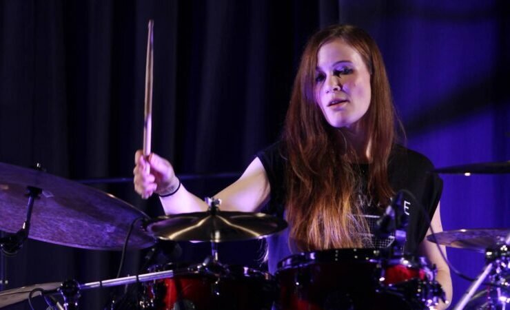 Anika Nilles | Conheça a nova baterista do Rush