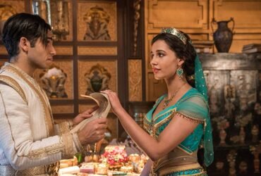Mena Massoud e Naomi Scott no live action de Aladdin.