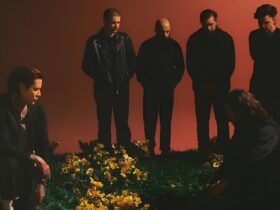 Integrantes da banda The Devil Wears Prada Albúm Flowers