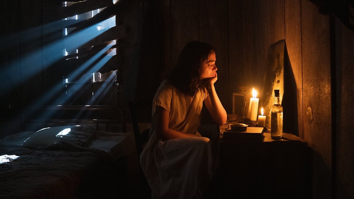 Crítica | A Própria Carne é um terror quando o discurso tenta substituir a imagem