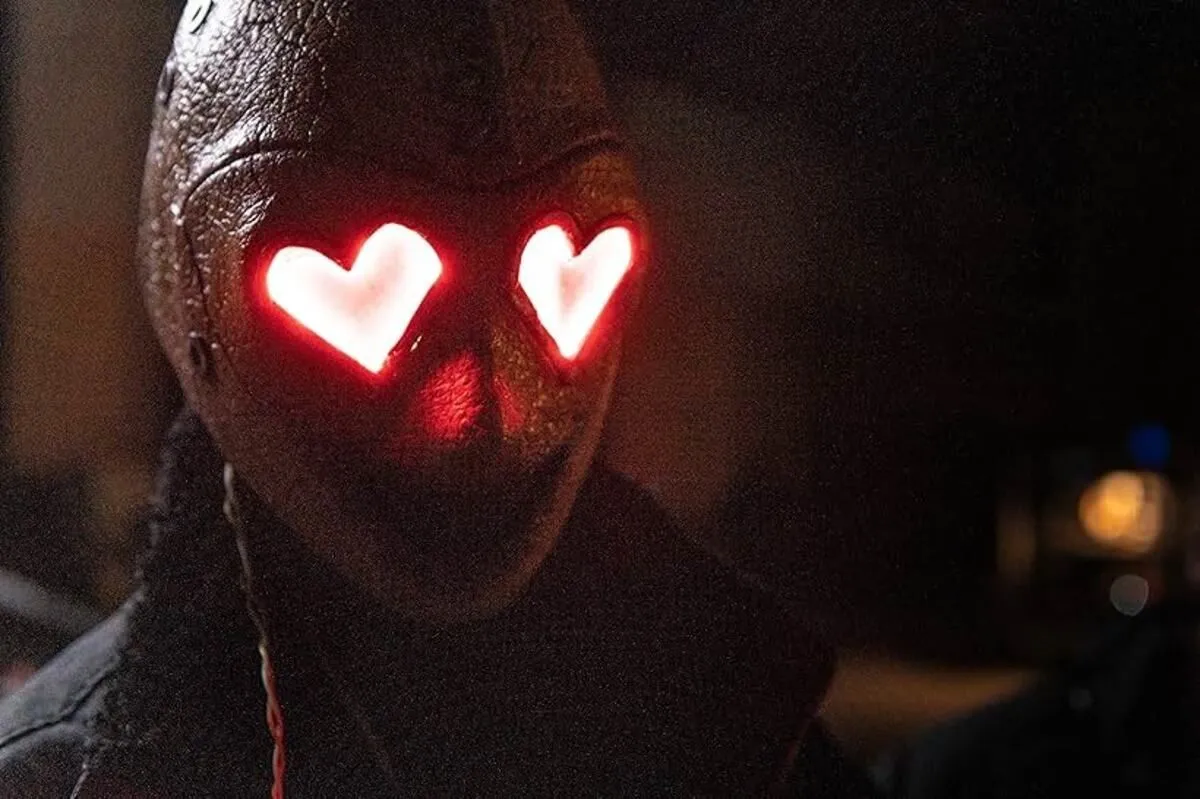 Crítica | Enterre Seus Mortos: A beleza do caos na mente de Marco Dutra