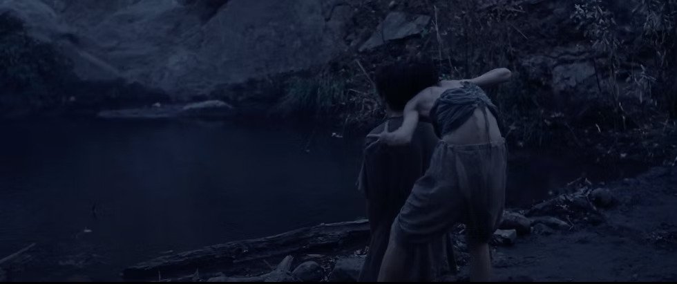 Crítica | Sombras no Deserto promete um terror herege, mas entrega respeito e tédio