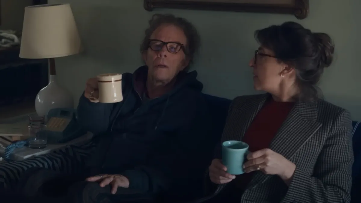 Crítica | Pai Mãe Irmã Irmão: Três histórias, um mesmo desconforto