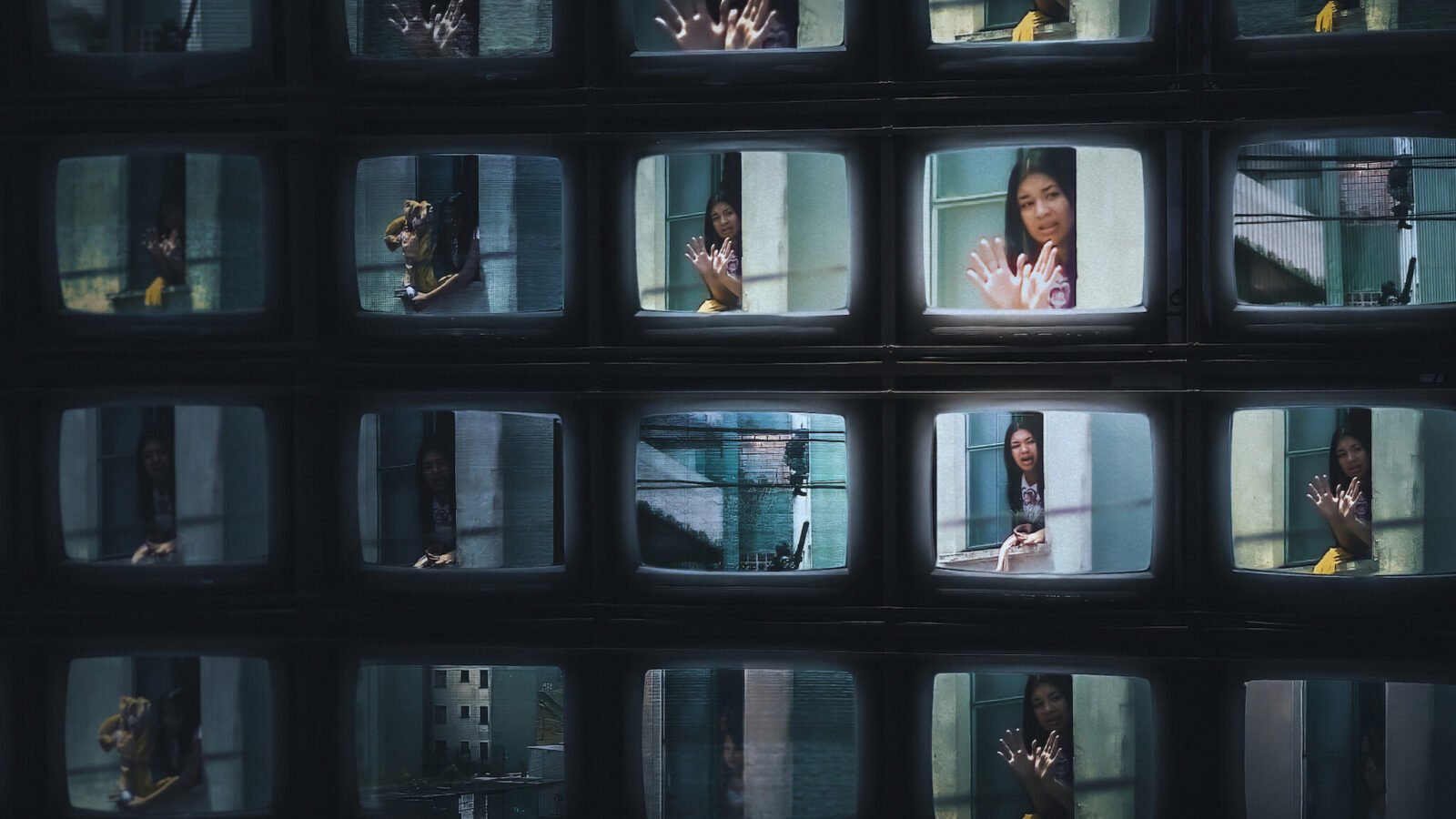 Crítica | Caso Eloá: Refém ao Vivo – A adolescente que foi morta para o entretenimento nacional