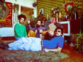 'Entrar na banda foi entender um tipo de sensibilidade', Glue Trip revisita sua discografia e fala sobre psicodelia, praia e amadurecimento