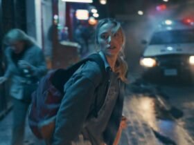 Personagem principal olhando para frente