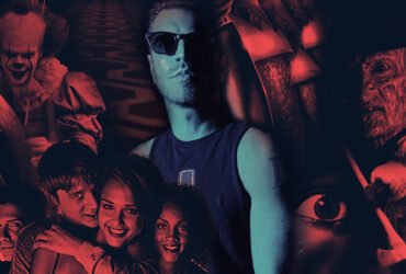 Vocalista Spencer Charnas, do Ice Nine Kills, cercado por personagens do cinema de terror.