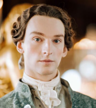 Louis Cunningham god of war