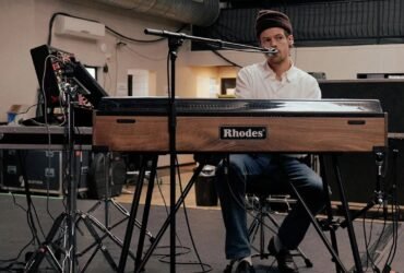 Harry Styles no trailer de Uma Noite em Manchester.