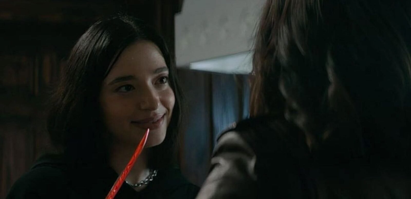 Pânico 7 se tornou tudo que a franquia sempre tirou sarro