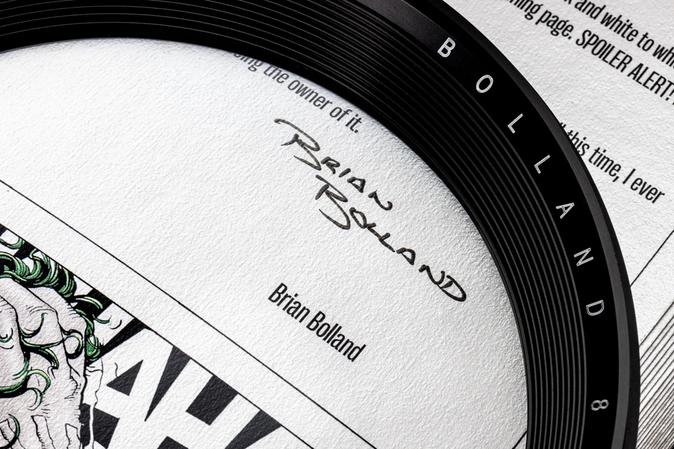 Batman: A Piada Mortal ganha versão de luxo com baixíssima tiragem em formato de câmera