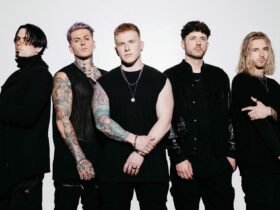 Integrantes da banda From Ashes To New