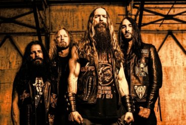 Banda Black Label Society, Vocalista e Guitarrista Zakk Wylde na frente.