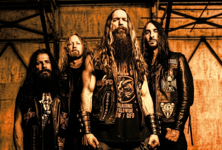 Banda Black Label Society, Vocalista e Guitarrista Zakk Wylde na frente.