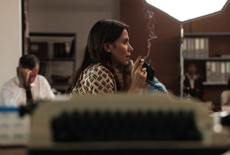 Crítica | A Conspiração Condor usa o jornalismo como performance e a paranoia como caricatura