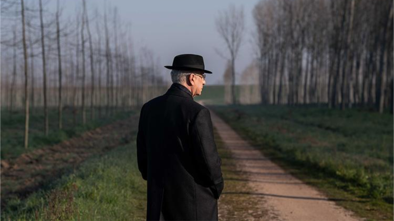 Crítica | Em 'A Graça', o silêncio revela um homem paralisado entre decisões públicas e fantasmas